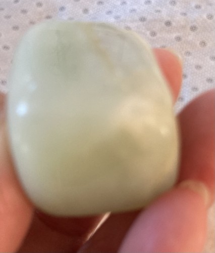 NATURAL HETIAN JADE SPECIMAN 243CT. UNTREATED - Picture 3 of 4