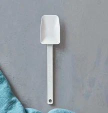 Pampered Chef Small Mix N Scraper New 10.5 Inches #1659 Long Spatula Baking