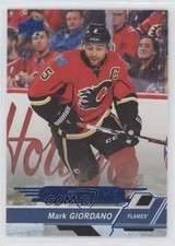 2018-19 Upper Deck Overtime Blue Foil Mark Giordano #30 s9v