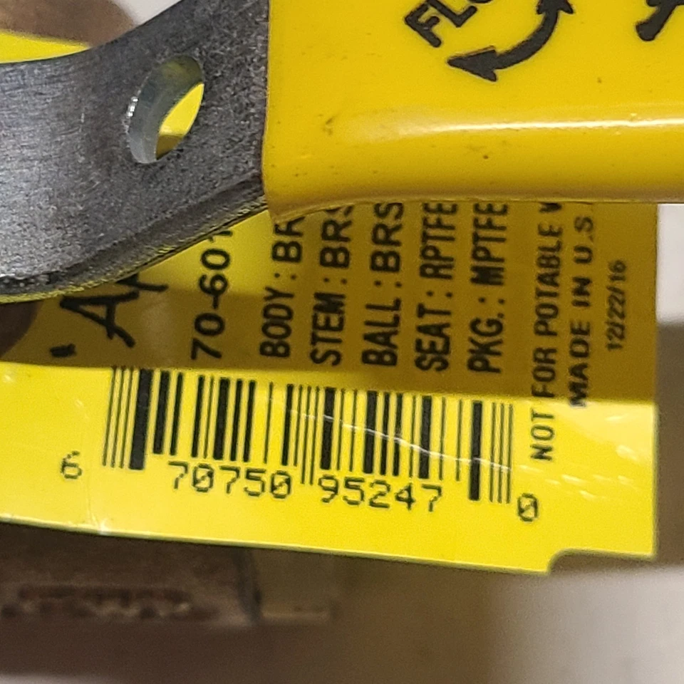 Apollo. 1/4" Pipe, Standard Port, Bronze Standard Ball Valve Three Way, FNPT ... - Image 3 of 4