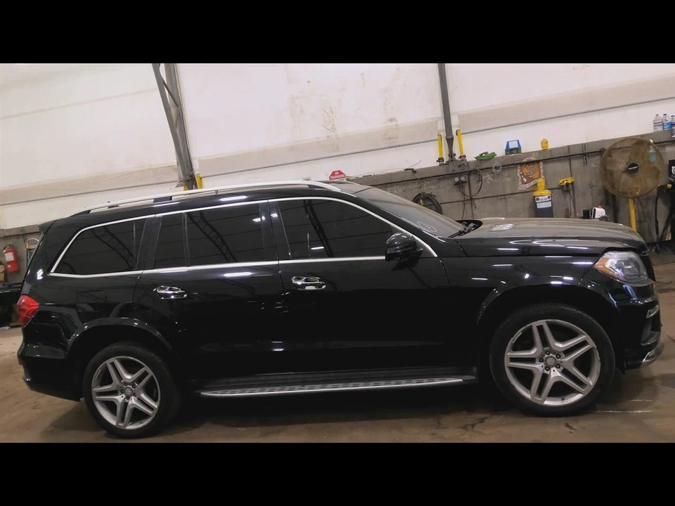 (LOCAL PICKUP ONLY) Hood 166 Type GL350 Fits 13-16 MERCEDES GL-CLASS 6830262 Foto 2 de 4