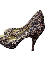 Betsey Johnson Jalia leopard lattice weave pumps womens size 7 high heels