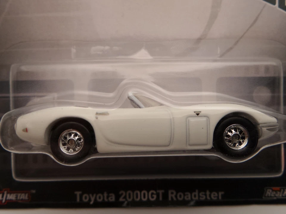 Hot Wheels Premium Retro Entertainment Toyota 2000GT RoadstertHKC27-JA10 007 - Imagen 2 de 4