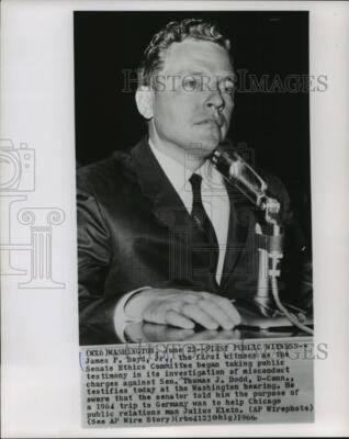 1966 Press Photo James P. Boyd, Jr. at Senate Ethics Committee hearing