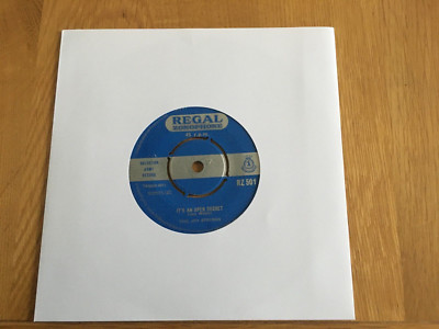 The Joy Strings-It's an open secret.7''