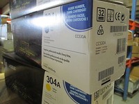 Hp 304A Yellow Laserjet Toner Cartridge CC532A CM2320 Mfp CP2025 Cm2320Fxi New