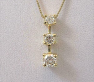0.50Ct 3 Stone Diamond Necklace Pendant 