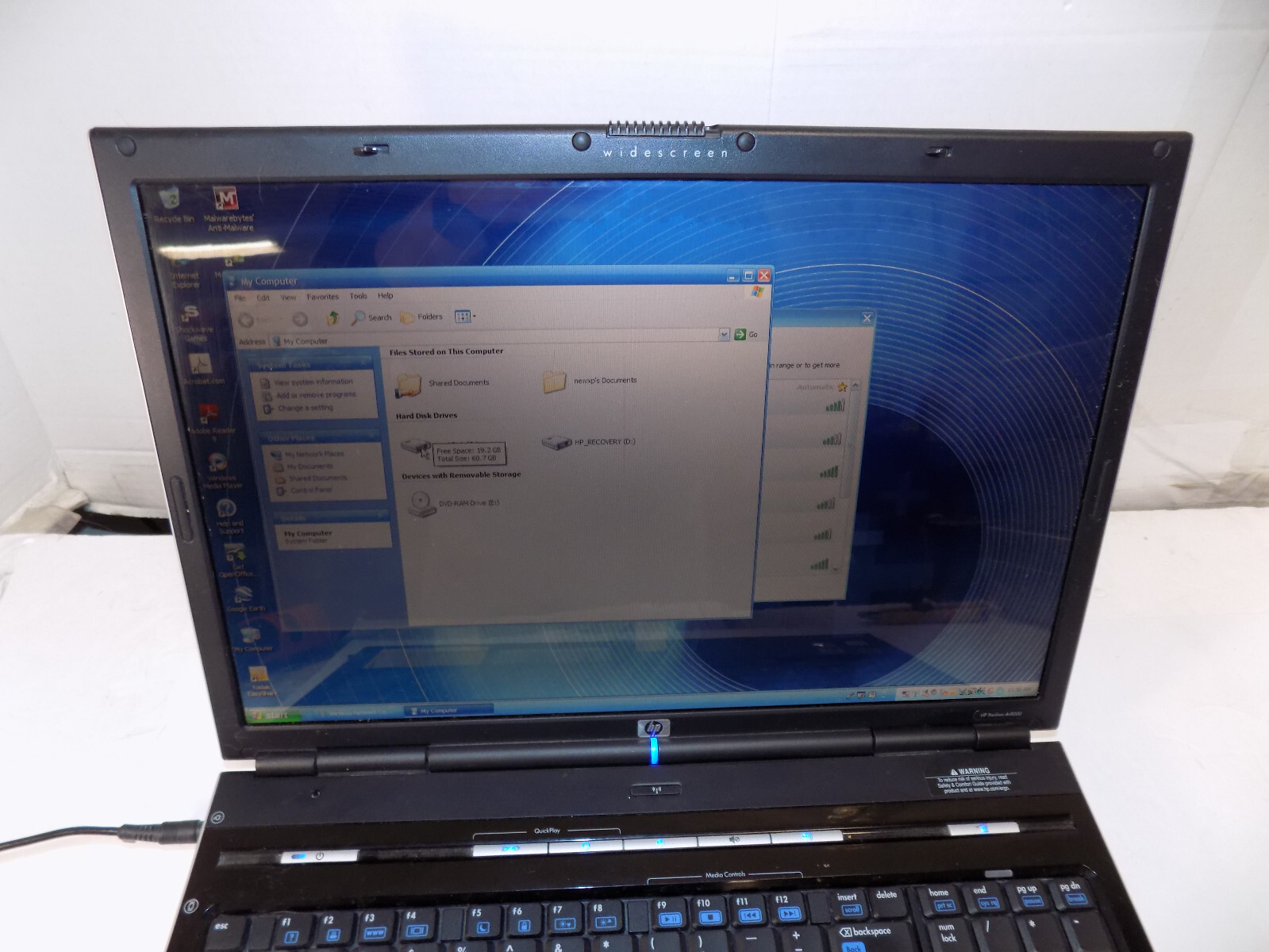 HP Pavilion DV8000 17" Laptop w/ AMD Turion 64 1GB RAM 60 GB HDD