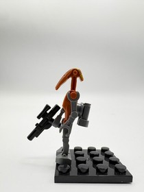 Lego Star Wars Rocket Droid (Commander) Minifigure Yellow Markings sw0227