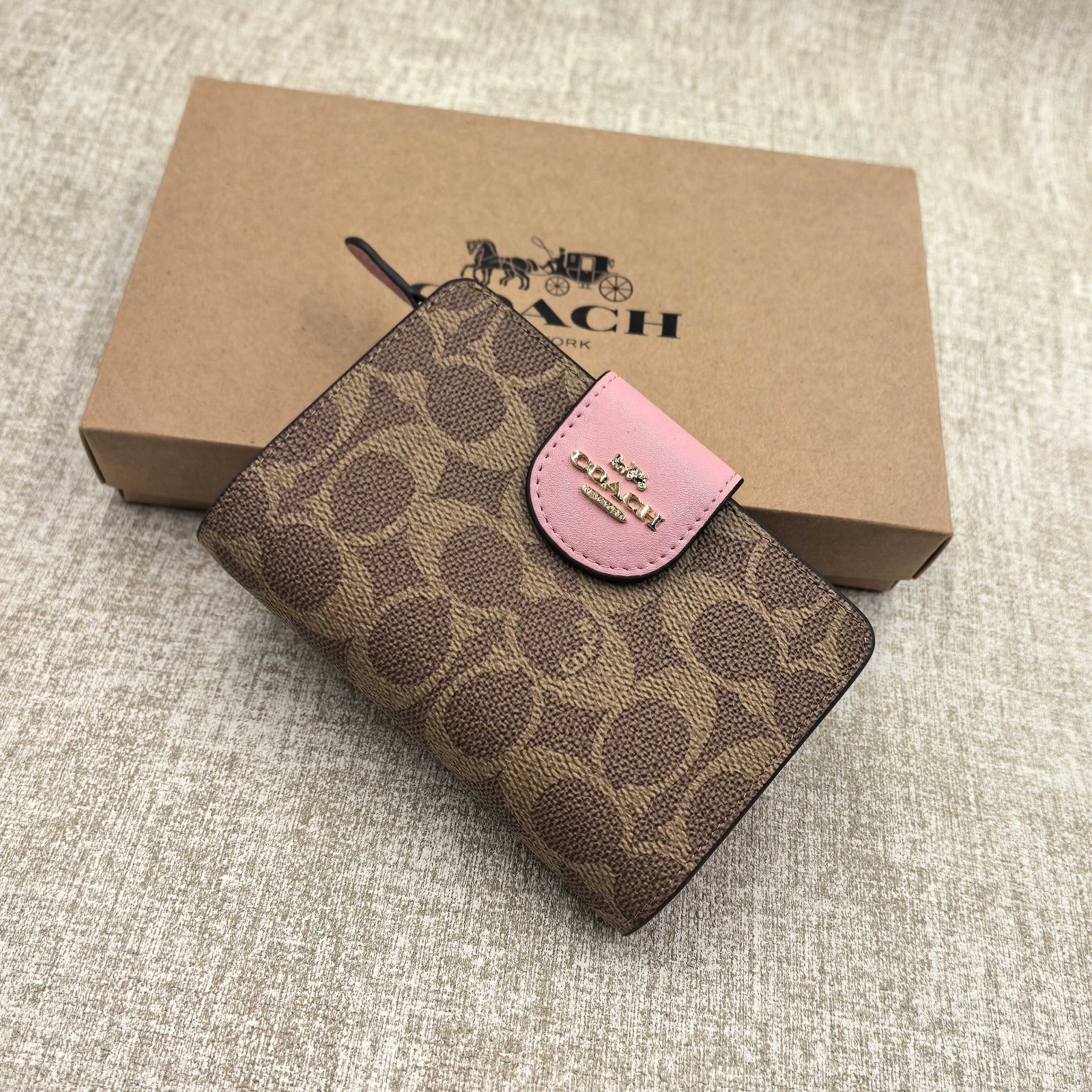 New Coach Medium Corner Zip Wallet In Signature Canvas Brown/Pink CW786 With Box