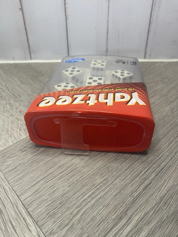 Yahtzee Portable Travel Edition Compact Dice Game Hasbro 2016 New & Sealed - Image 3 of 4