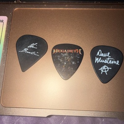 SET 3 Megadeth CHRIS BRODERICK & DAVE MUSTAINE Guitar Pick 2010