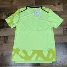 Nike T-Shirt Men Sz S Green Division Rise 365 Dri-Fit Hi Vis Running DQ4757-358