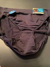 Vanity Fair Black Hi-Cut Brief/ Size 7