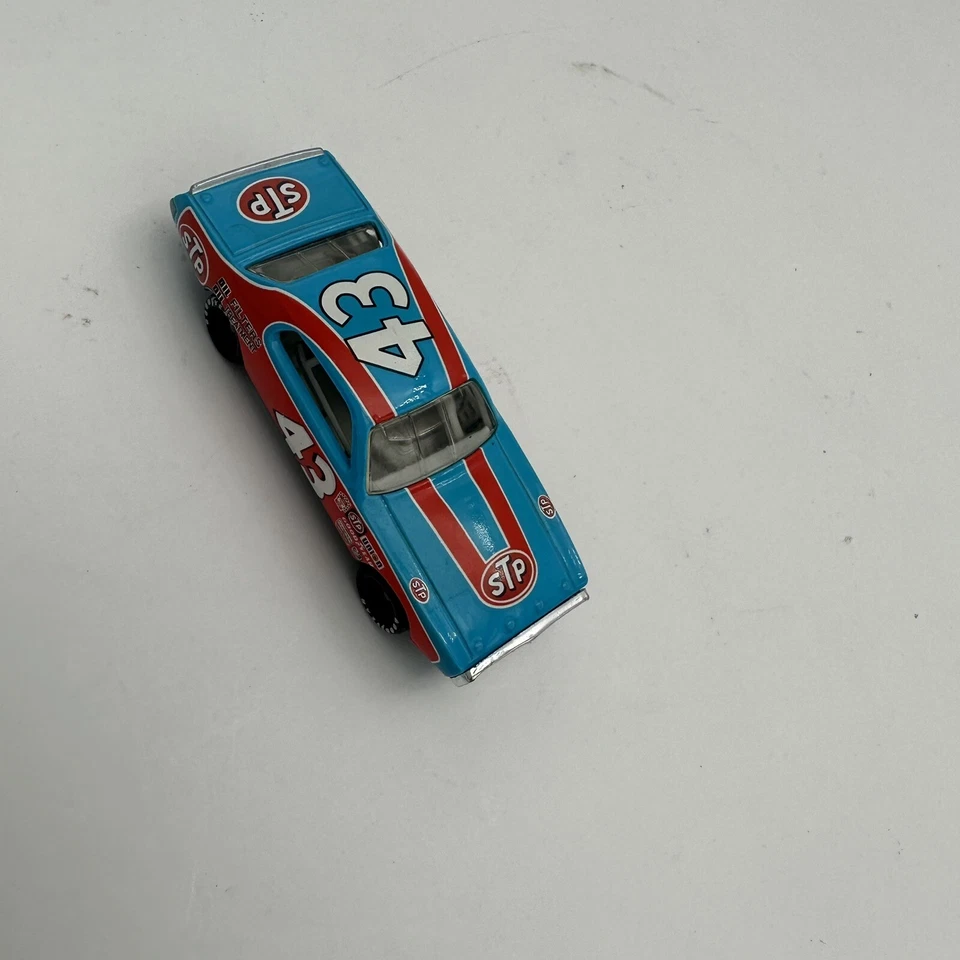 Richard Petty #43 Dodge Charger Stp 1/64 Geschichtlich Action Box Xrare ! #6 - Bild 2 von 4