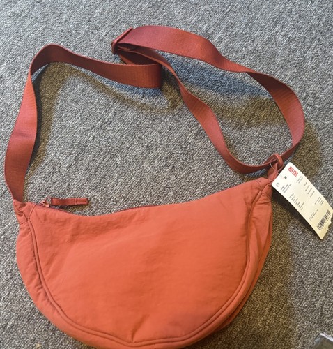 Uniqlo Round Mini Shoulder Bag