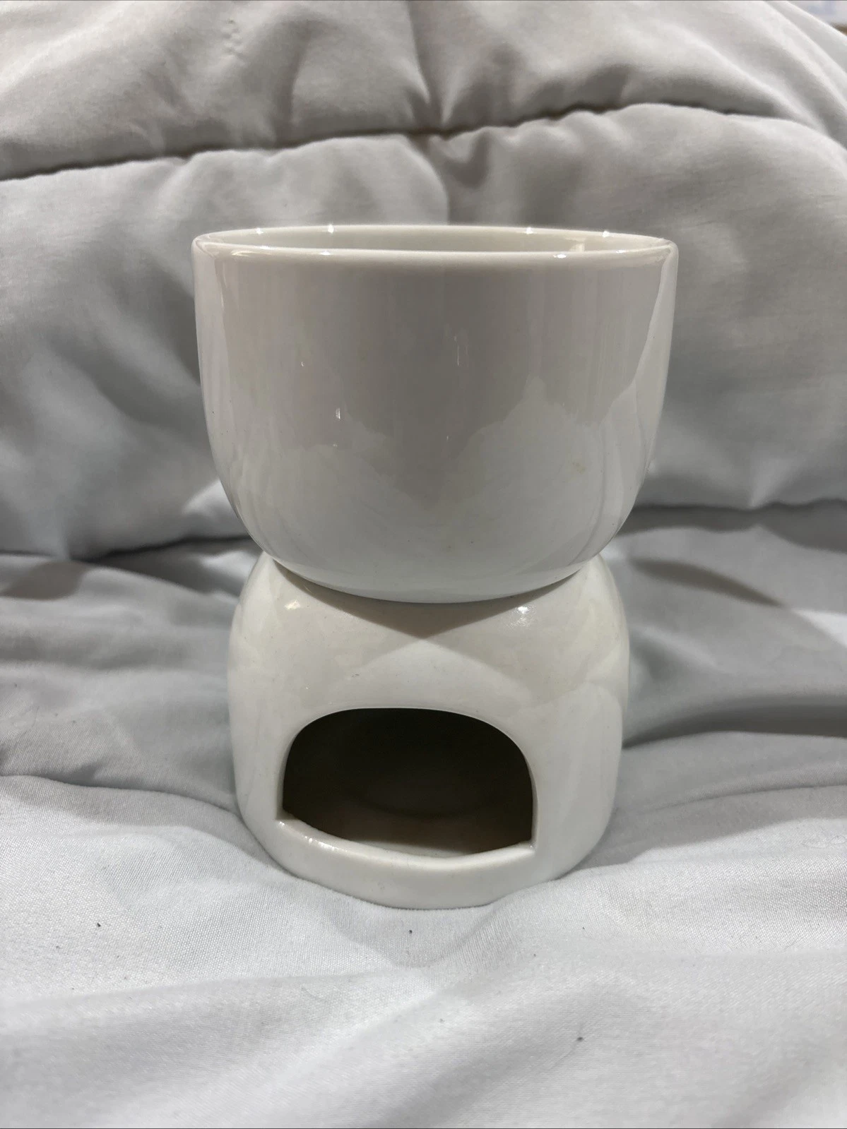 Ceramic Chocolate Fondue Pot / Cheese melting Pot, Color: White