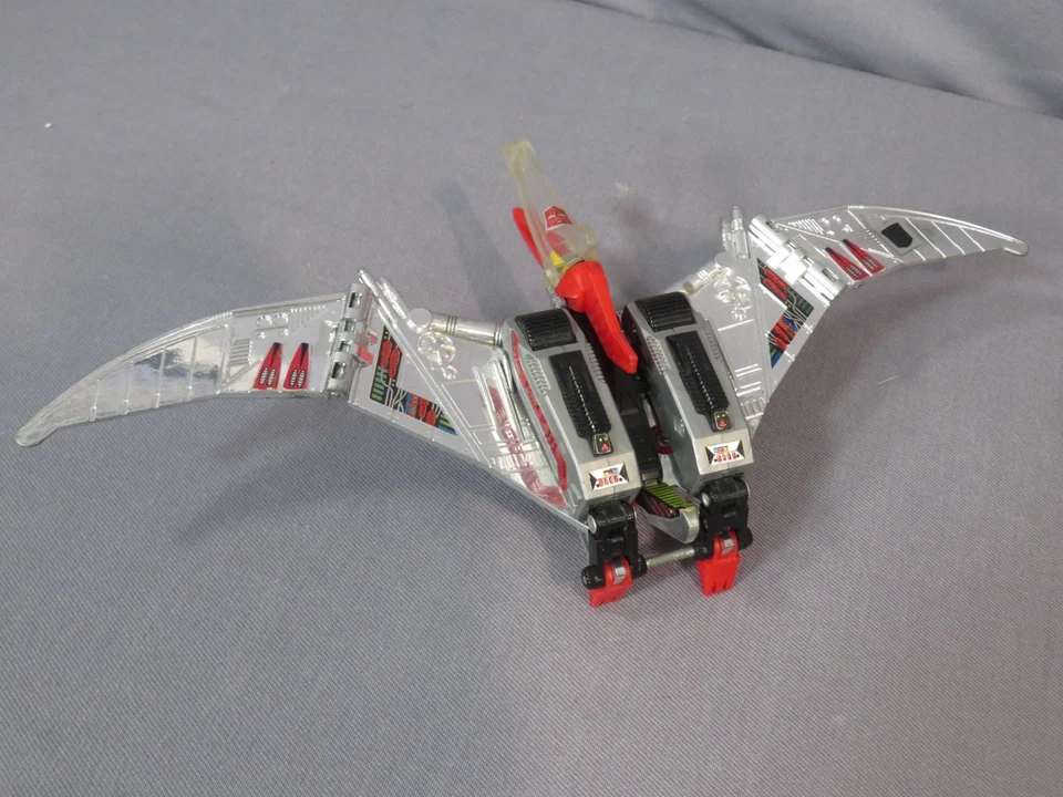 Transformers G1 Dinobot "SWOOP" 100% Complete w/Unused Missiles Hasbro 1985 - Image 4 of 4