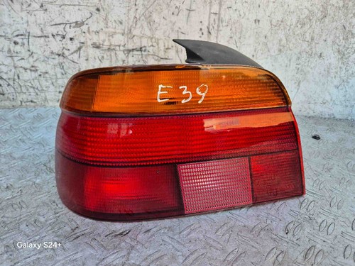 BMW 5 E39 Rücklicht hinten links 8358031 3.00 Diesel 142kw 2002 30383922