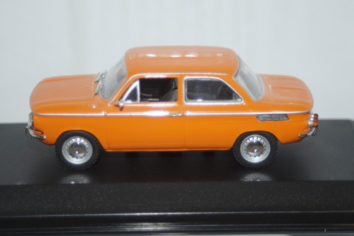 Minichamps NSU TT Saloon 1967-72 Orange in 1:43 430 015300 - Picture 4 of 7