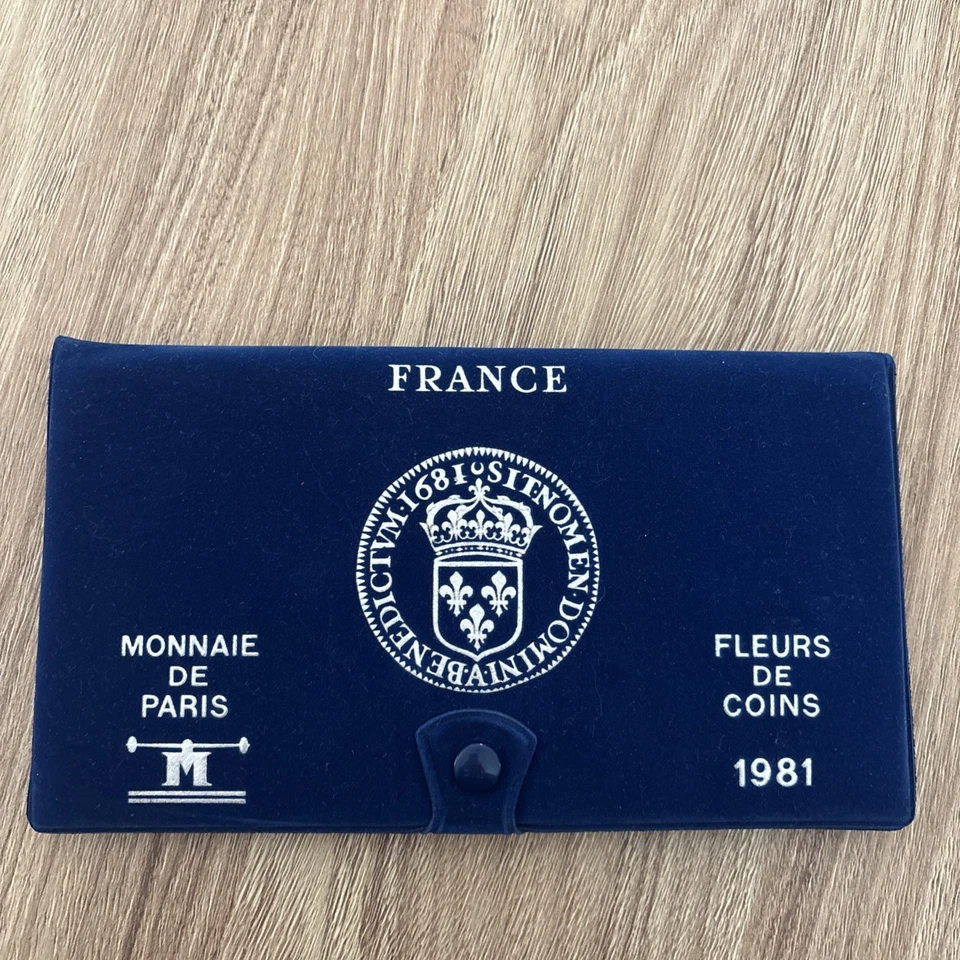Coffret Fleurs De Coins Monnaie De Paris 1981  9 Pièces  - Photo 1/4
