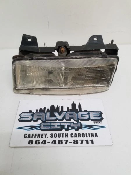 Driver Left Headlight Fits 90-96 Oldsmobile Silhouette OEM - Image 2 of 4