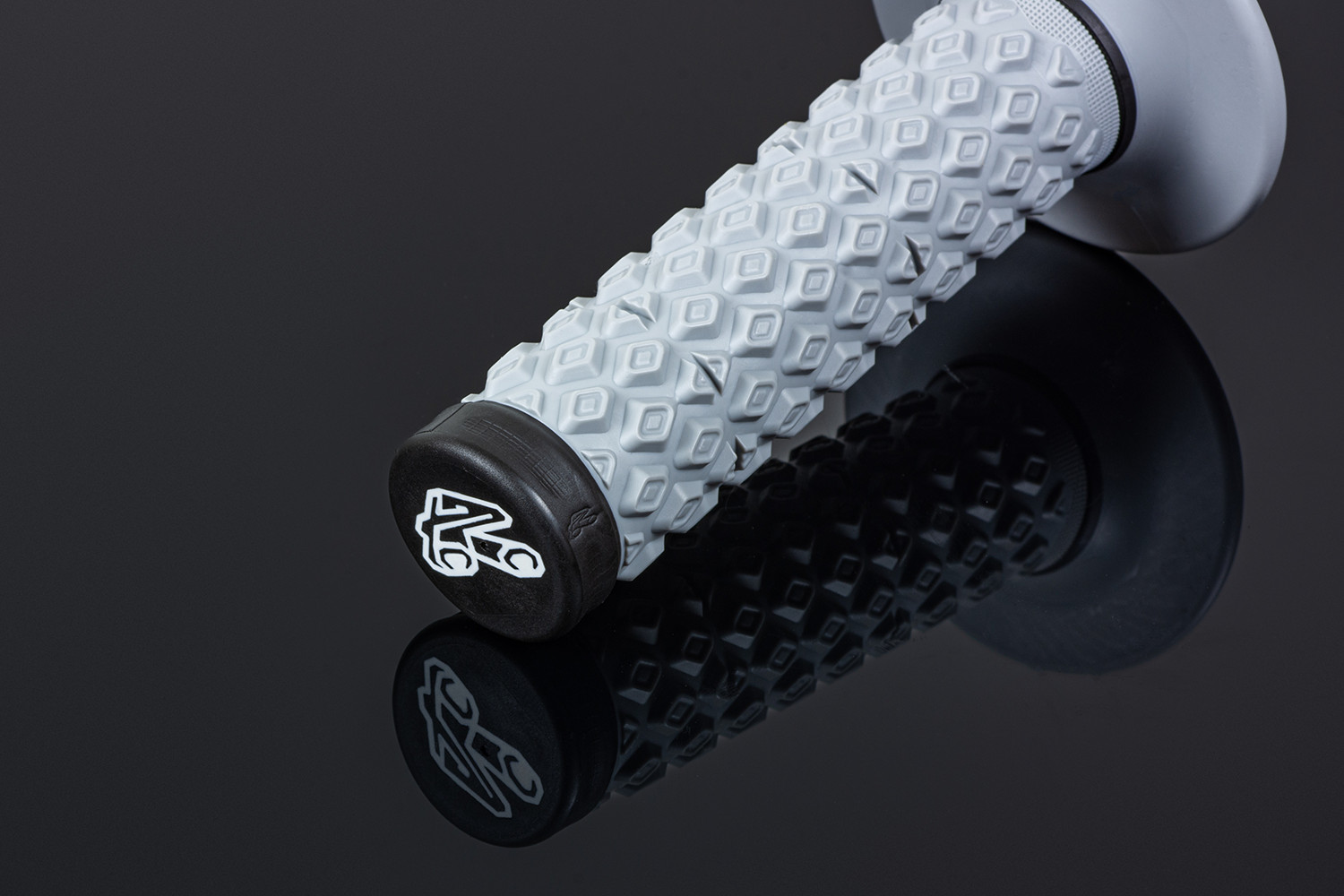 Renthal Dual Compound Comfort MX Grips Multi Color Motocross Dirt Bike CRF YZF