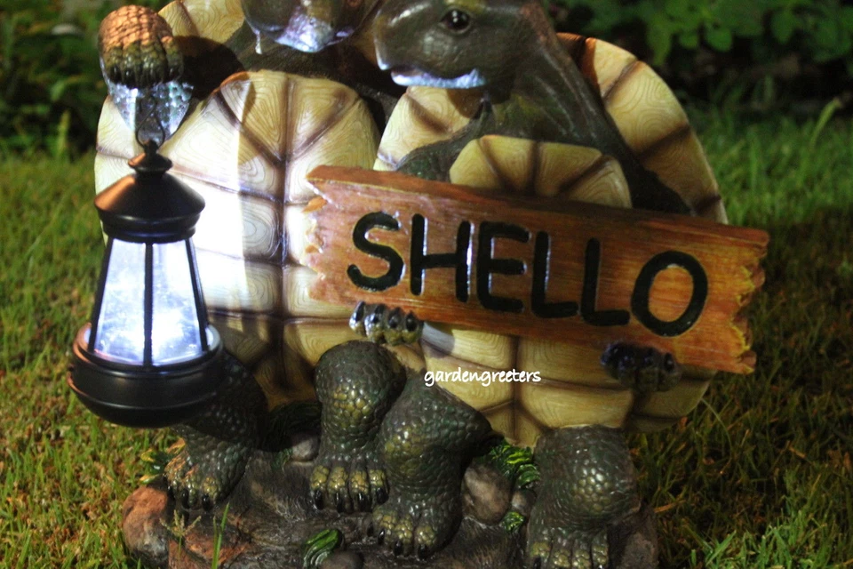 GARDEN STATUE TURTLE COUPLE WITH SOLAR LANTERN, TURTLE WITH SOLAR LIGHT FIGURINE - Image 2 of 4