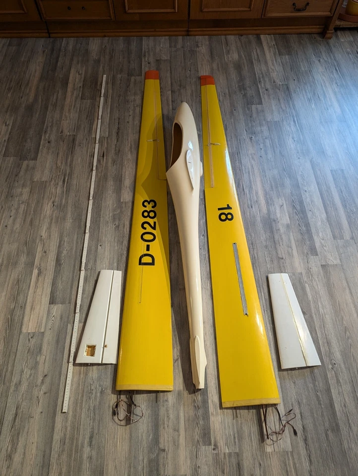 Salto H101 Modellflugzeug RC Airplane - Bild 2 von 4