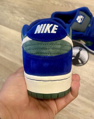 Nike SB Dunk Low Pro 'Deep Royal Blue Vintage Green' Sail HF3704