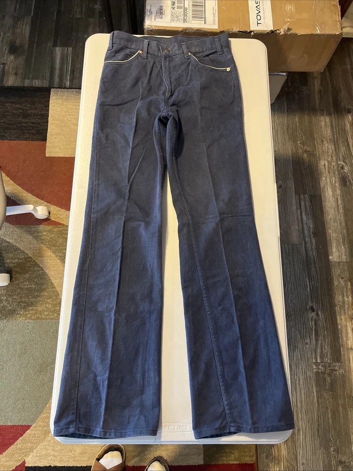 Jeans Levi’s 1978 White Tab Velvet Like Blue Acent Stripes Talon 42 ¿Nuevos sin etiquetas? Foto 4 de 4