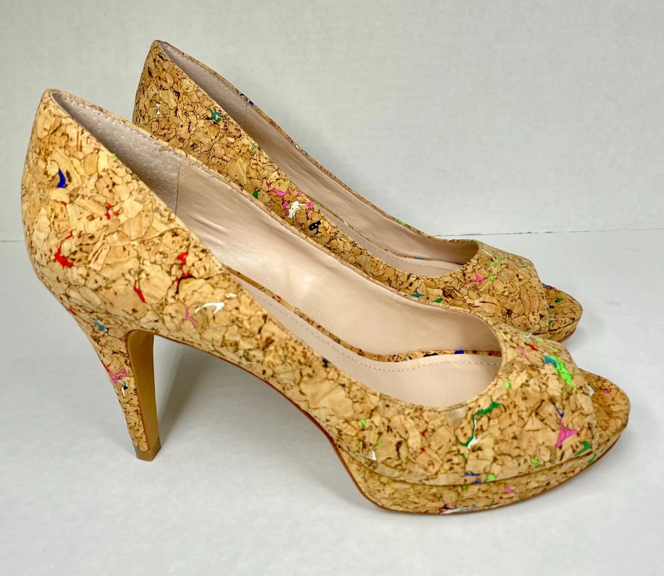 NOVO - Vince Camuto - Salto Alto Plataforma - Tamanho EUA Tamanho 7.5 - Cortiça - Bom Estado - Imagem 2 de 4