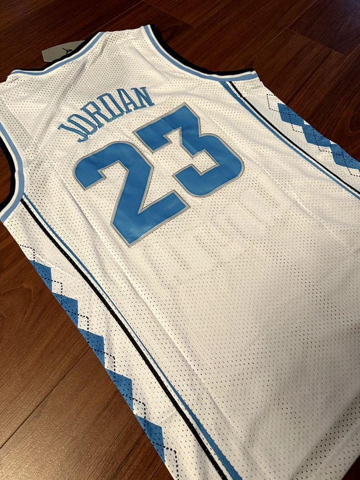 Новый с Ярлыками Michael Jordan баскетбол Джерси большой #23 Северная Каролина смолы каблуки белый - Изображение 3 из 4