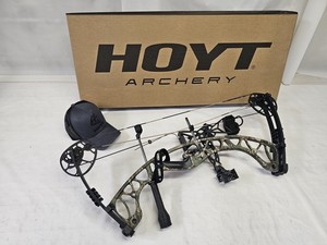 Hoyt Torrex LEFT HANDED Premium Package 50 - 60lbs/26" - 30"/Realtree