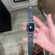 Apple Watch SE 2nd Gen 44mm Smartwatch with GPS  Cellular, Silver