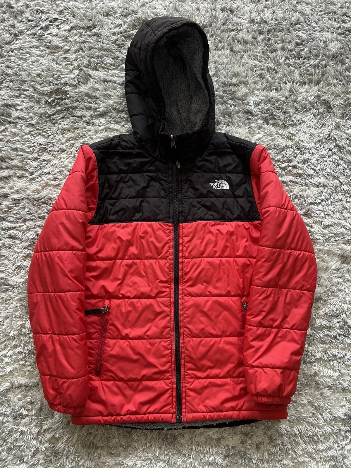 The North Face Reversible Puffer Jacket Hooded Red NWOT Unisex Small / Youth XL
Opens in a new windo