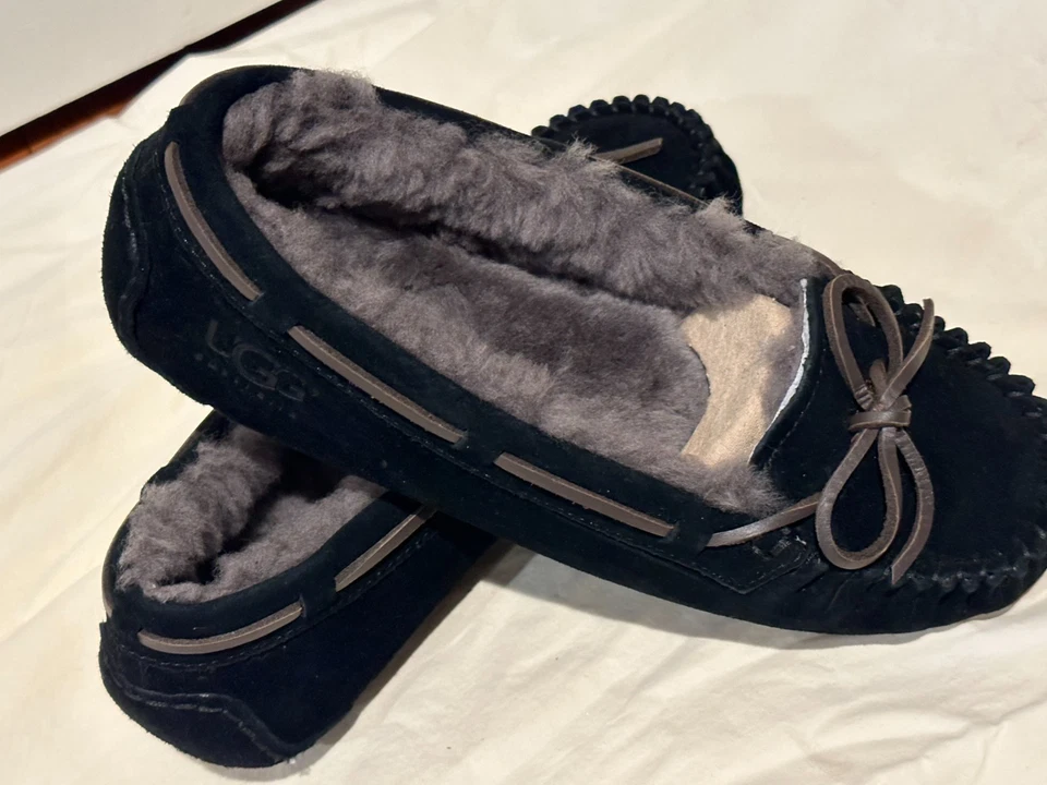 Nuevo Mocasín UGG Bella II Negro Mujer Talla 7 Foto 4 de 4