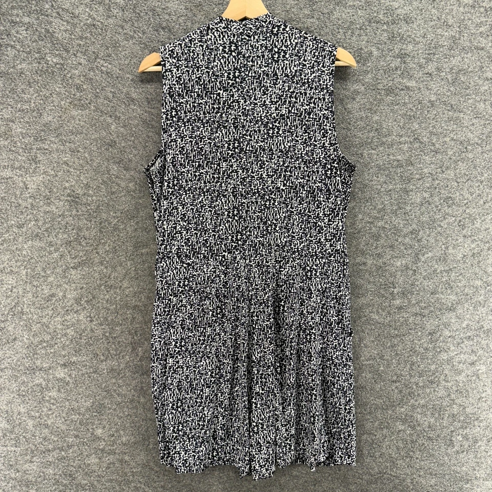 Macacão New York & Company Feminino G Grande Preto Geométrico Decote V Elástico Casual - Imagem 2 de 4