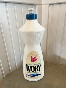 Vintage 1986 Ivory Liquid Dish Dishwashing Soap Detergent 22oz 45% Full Prop