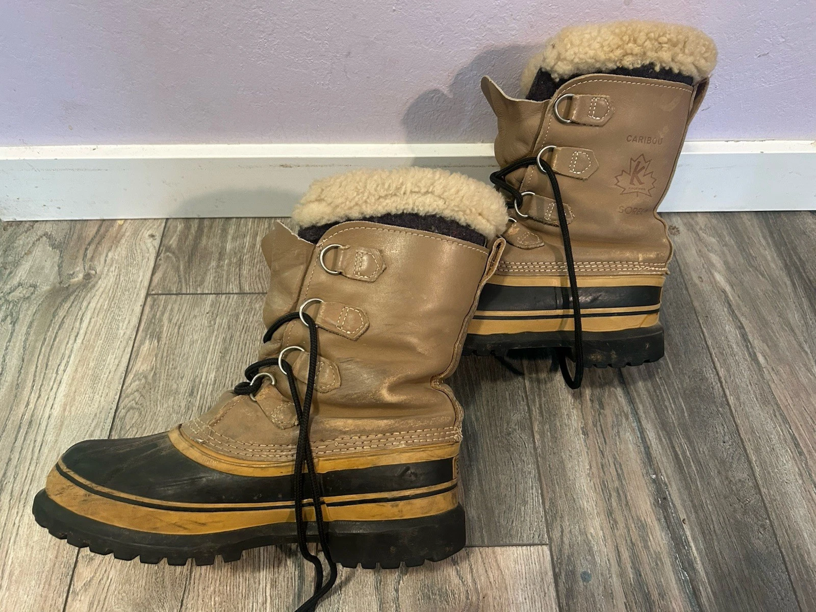 Sorel Caribou Waterproof Insulated Boots Men’s size 8