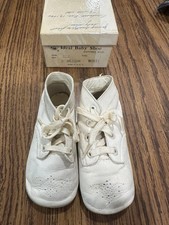 Vtg Mrs Days White Ideal Baby Shoe Lace Up Sz 3 Medium USA 1960's Original Box