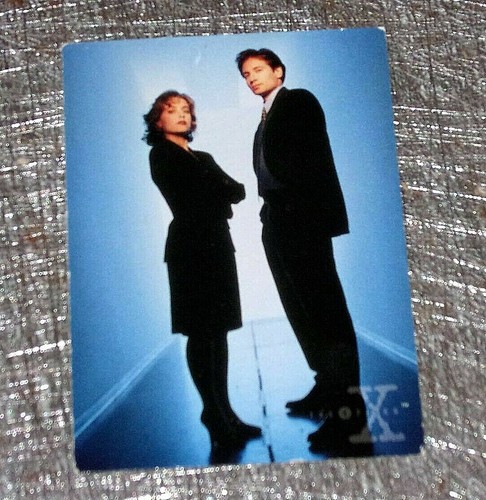 TOPPS TRADING CARD : THE X FILES : # 02 : INTRODUCTION ~ - Picture 3 of 5