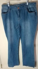 Faded Glory Women's Size 18 Light Wash Blue Jeans. Stretch. Straight Leg.