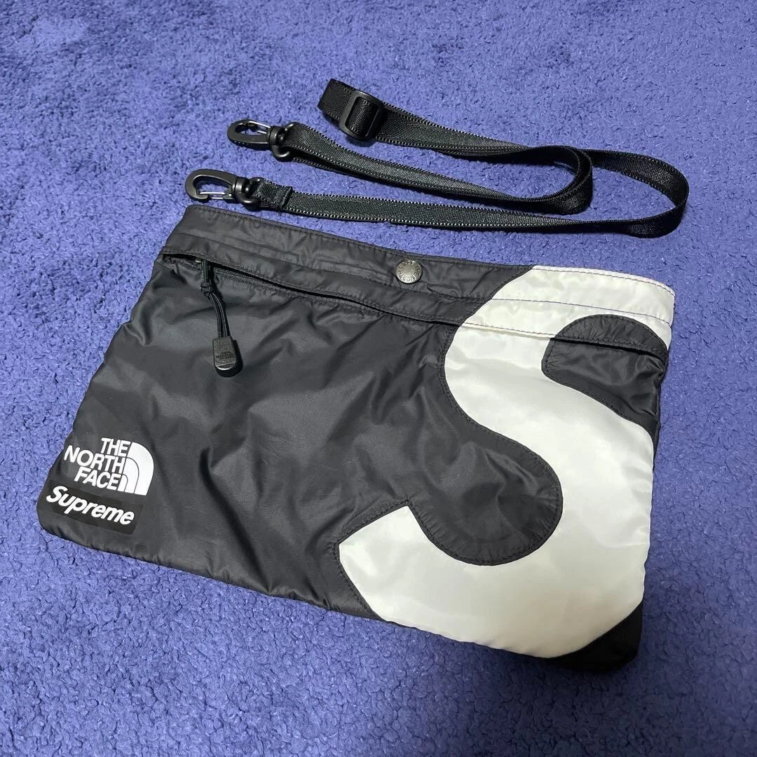 Mini sac à bandoulière Supreme x The North Face logo nylon 100% 2020 OCCASION/TRÈS BON ÉTAT