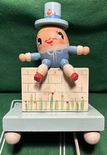 Vintage 1960's Humpty Dumpty Lamp Bedroom Nursery Wooden