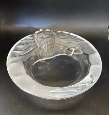 Lalique Crystal ラリック　ライオン　ヘッド　灰皿　未使用　美品 Lalique Crystal Tete De Leon Frosted Lion Head Ashtray or Trinket