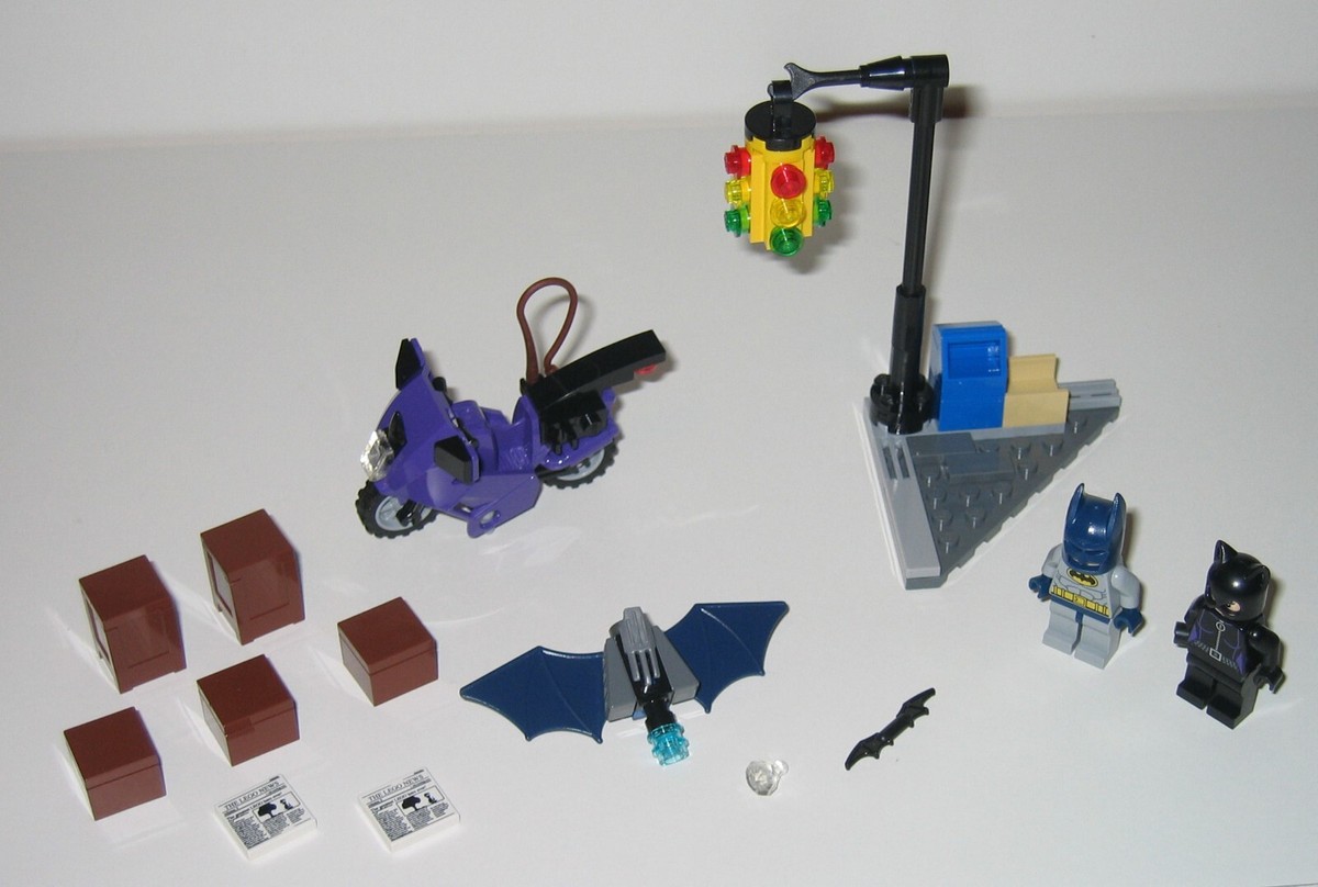 6858 LEGO Batman Catwoman Catcycle Chase 100% Complete box
