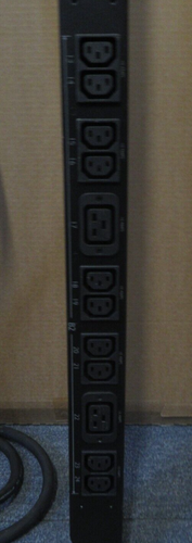 APC AP7553 20x C13 4x C19 Basic ZeroU Rack PDU Power Distribution Unit 32A 230V - Picture 4 of 6
