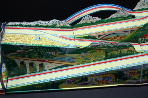 Vintage 1953 Ohio Art Tin Lithograph "Alpine Station" WIND-UP TRACK TOY w/Bus - Picture 8 of 24