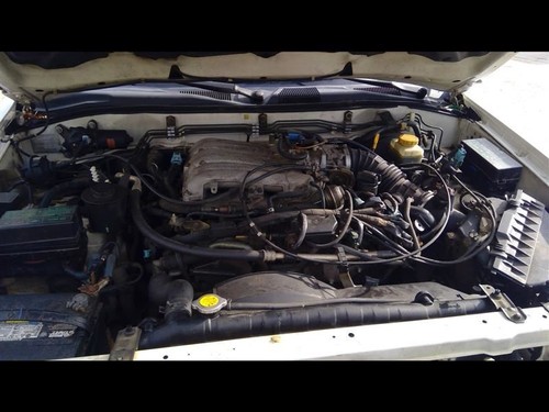 Fuel Injection Rail w/ Injectors Fits 01-03 INFINITI QX4 618501 - Picture 10 of 10